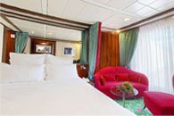 Camarote Del Norwegian Jade Romance Suite - Categoría AD